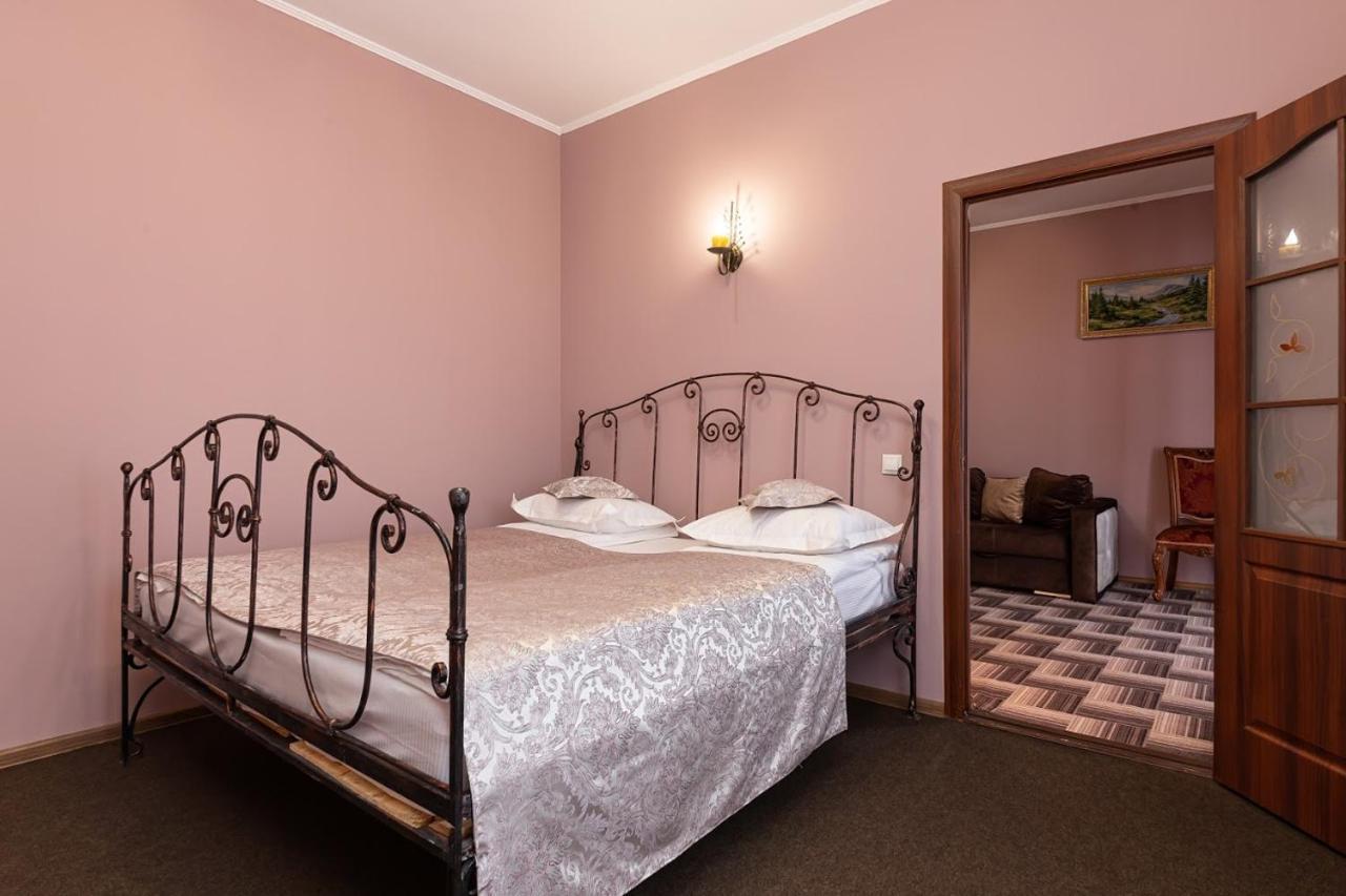 Panska Rovin Hotel Mohnate Экстерьер фото